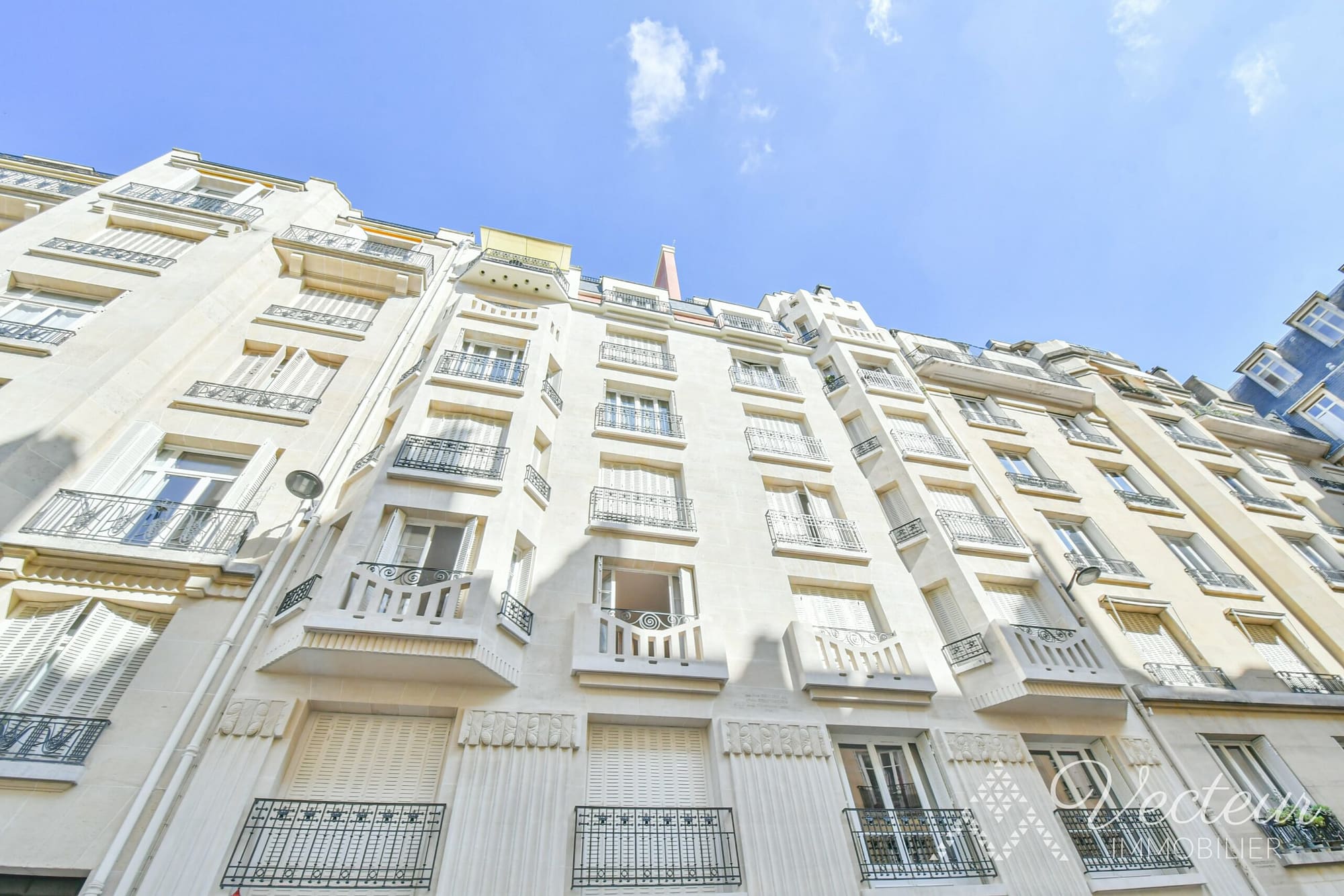 Appartement à louer - 4 pièces 119 m2 Paris 16ème